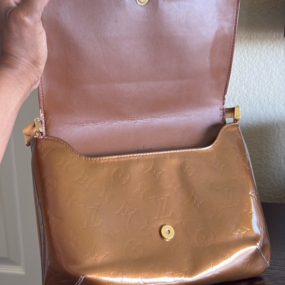 Louis Vuitton Thompson Street Vernis Bag - Picture 5 of 8